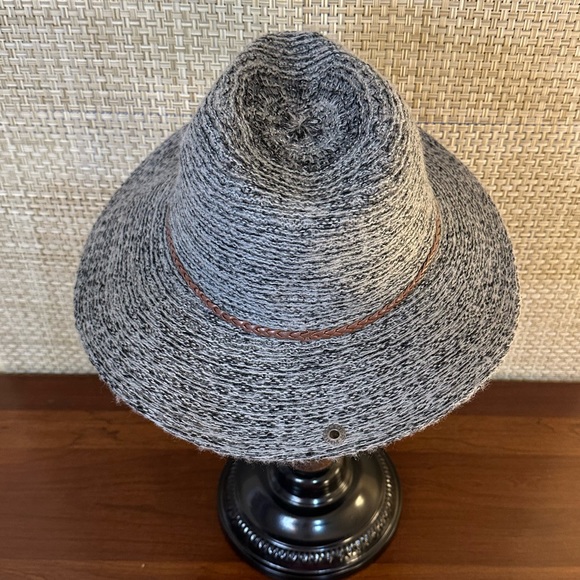 ?HP?Peter Grimm Grey Dira Wide Brim Packable Fedora Unisex OS main image 11